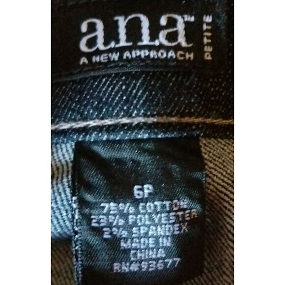 a.n.a. Curvy Fit Skinny Leg Denim Jeans Sz 6 Petite Womens Pockets Dark Rinse - Picture 4 of 9